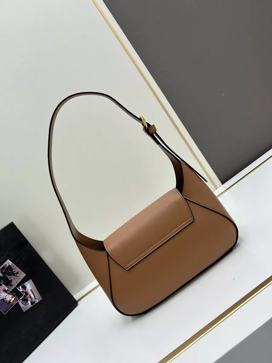 Prada AAA Quality Shoulder Bags For Women Bold 5155