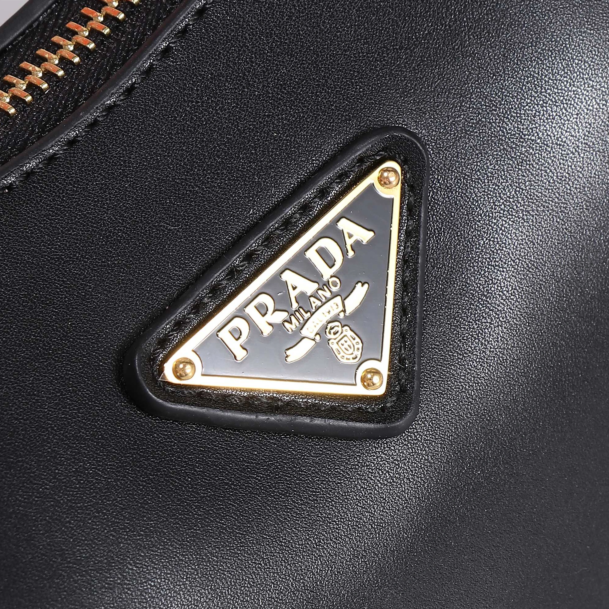 Prada AAA Quality Shoulder Bags For Women Bright 7623