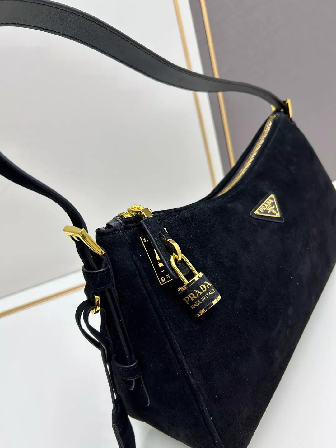 Prada AAA Quality Shoulder Bags For Women Bright 8778