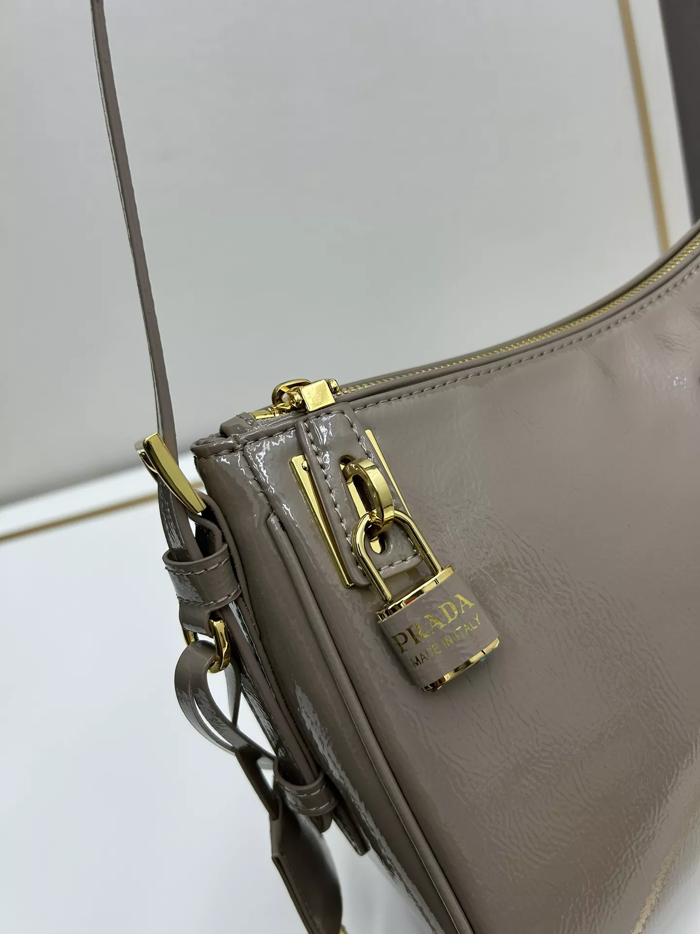 Prada AAA Quality Shoulder Bags For Women Comfortable 3141