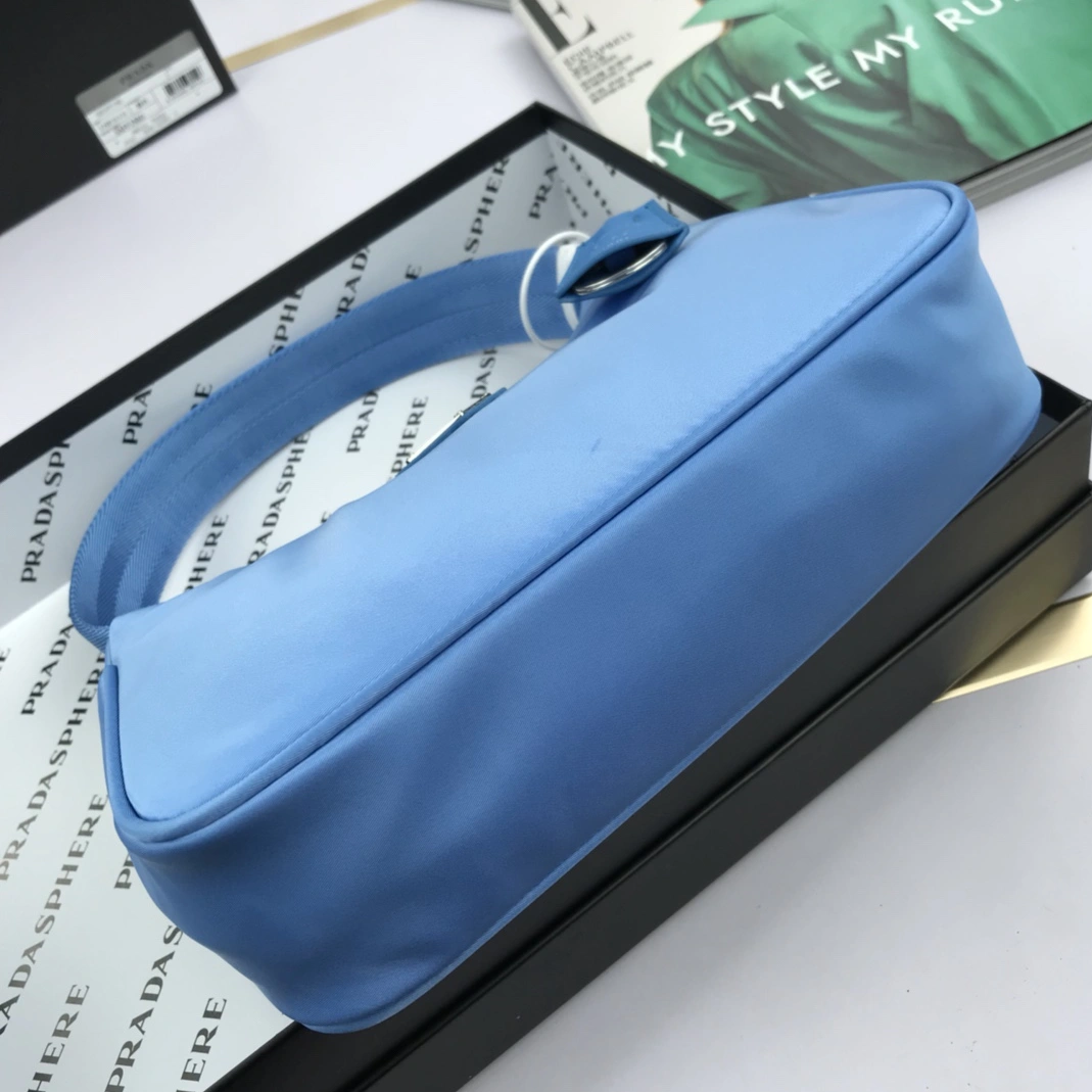 Prada AAA Quality Shoulder Bags For Women Comfortable 8013