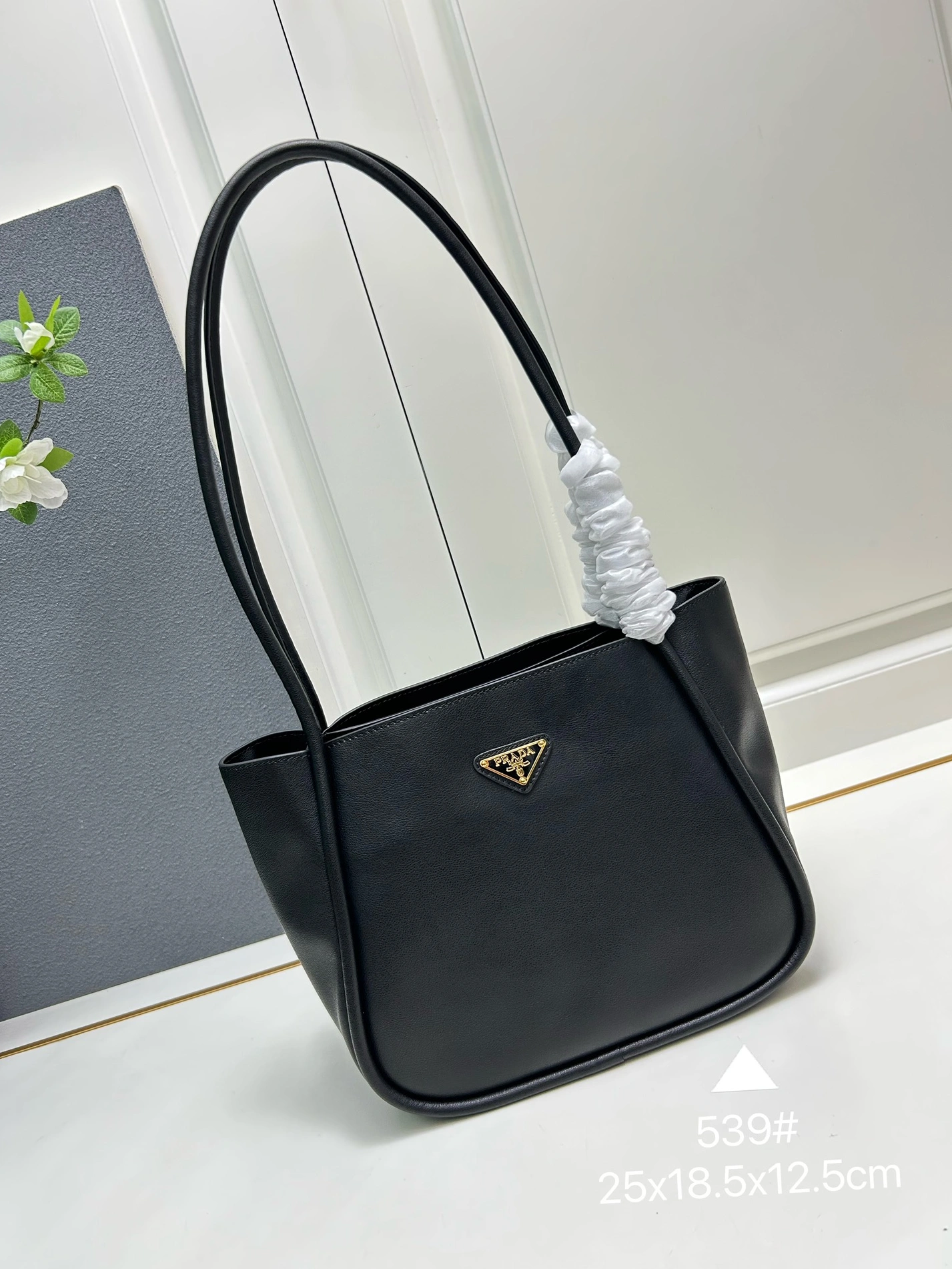 Prada AAA Quality Shoulder Bags For Women Compact 181