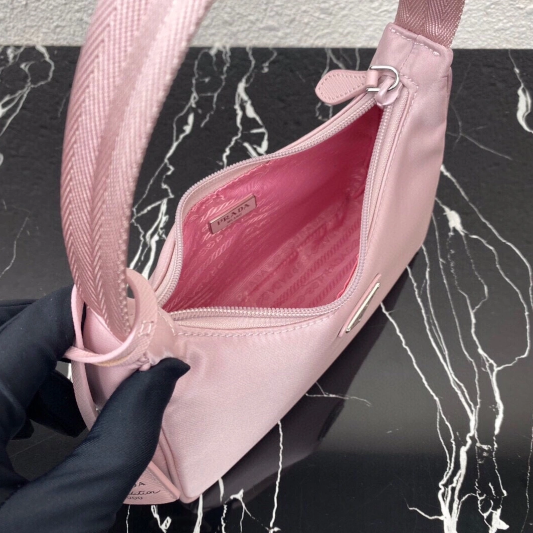 Prada AAA Quality Shoulder Bags For Women Cozy 7686