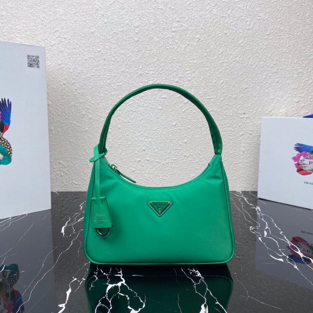 Prada AAA Quality Shoulder Bags For Women Elegant 4235