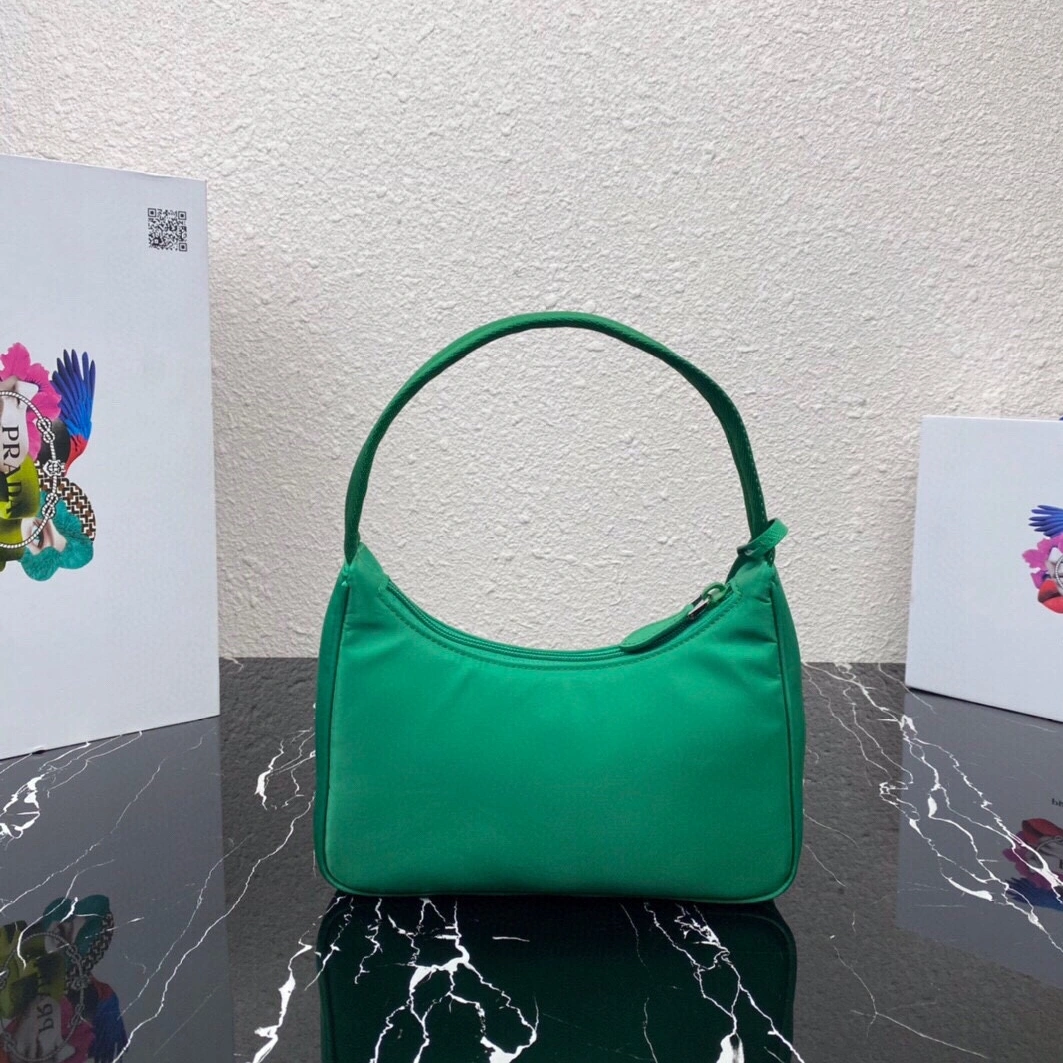 Prada AAA Quality Shoulder Bags For Women Elegant 4235