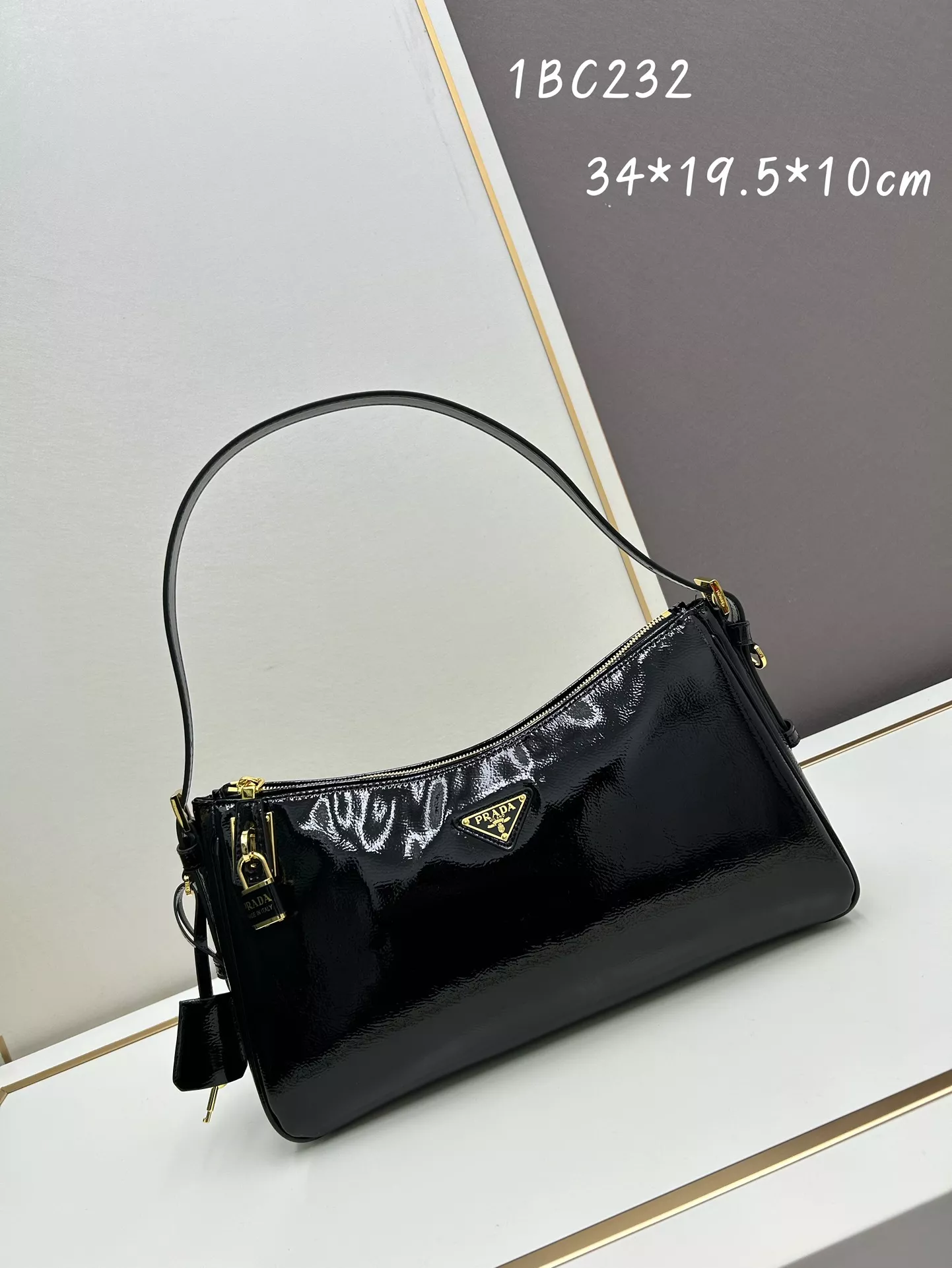 Prada AAA Quality Shoulder Bags For Women Elegant 5376