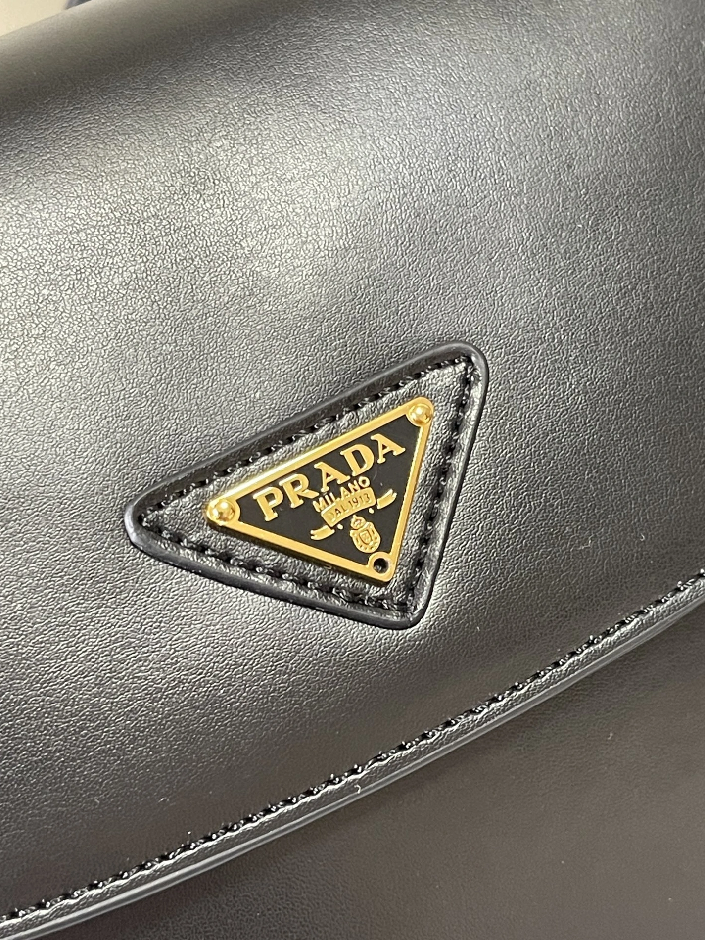 Prada AAA Quality Shoulder Bags For Women Flexible 1242