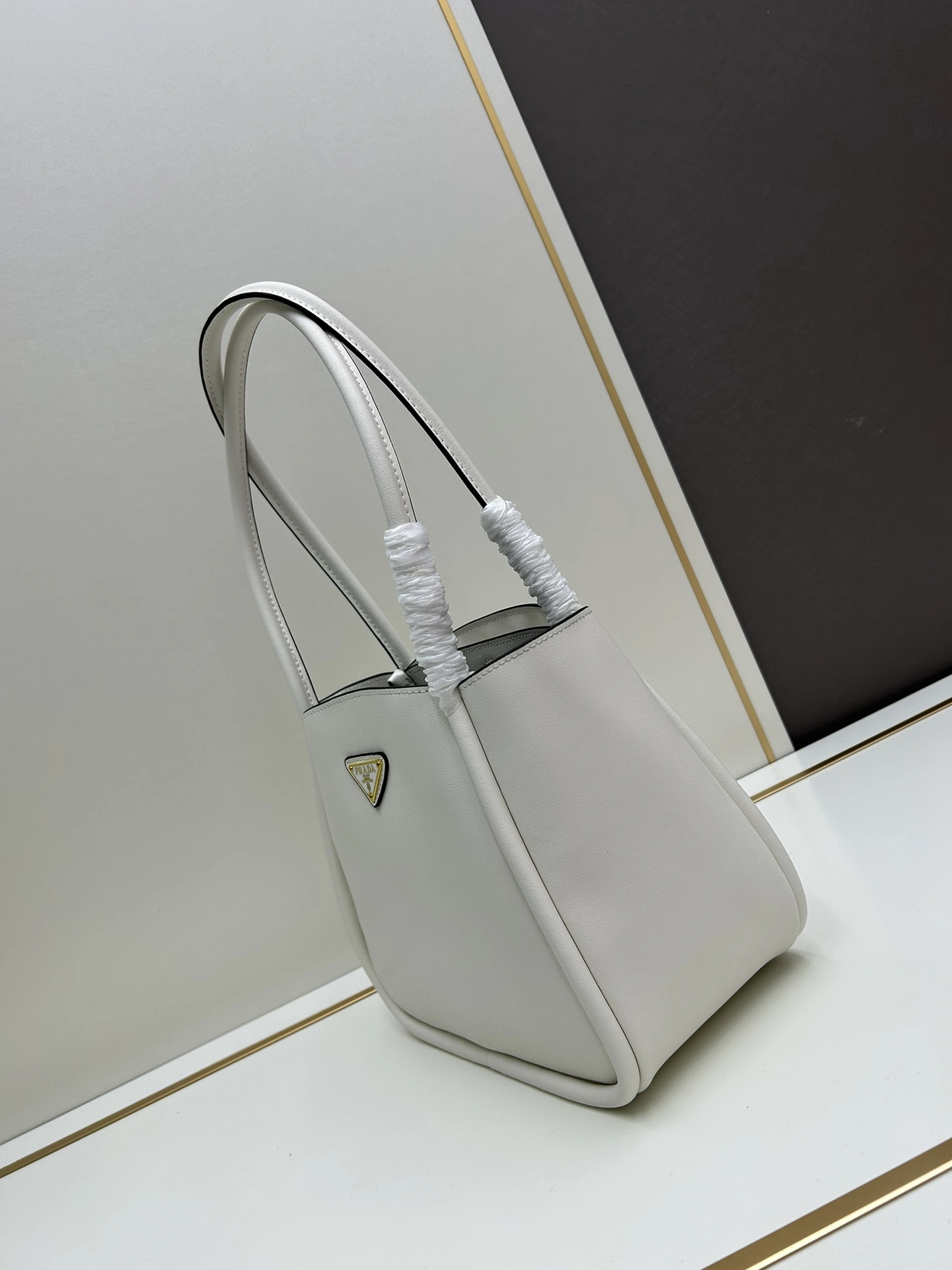Prada AAA Quality Shoulder Bags For Women Functional 212