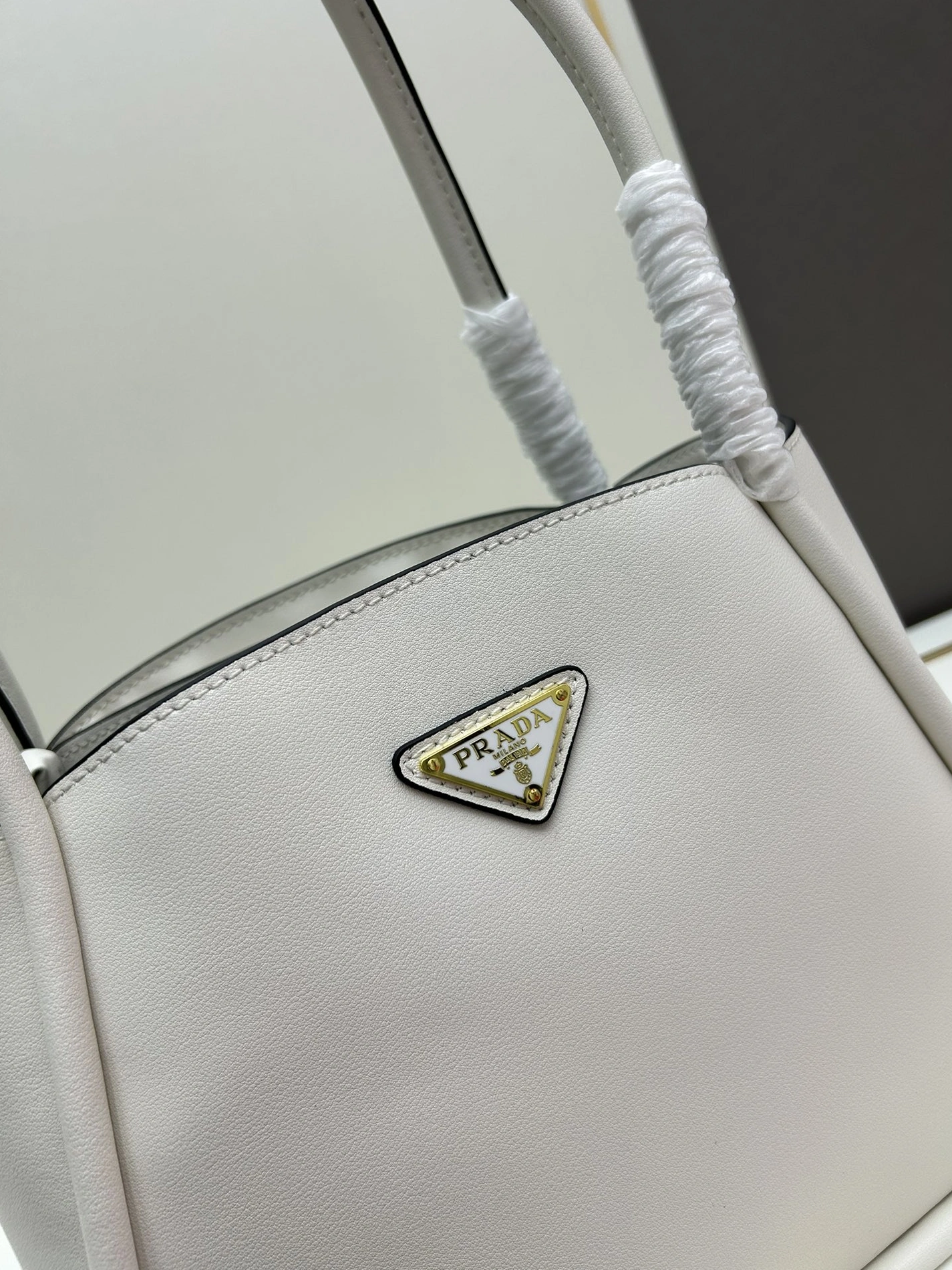 Prada AAA Quality Shoulder Bags For Women Functional 212