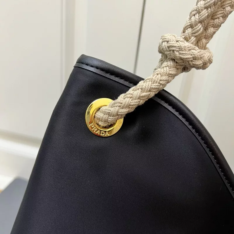 Prada AAA Quality Shoulder Bags For Women HighQuality 2793