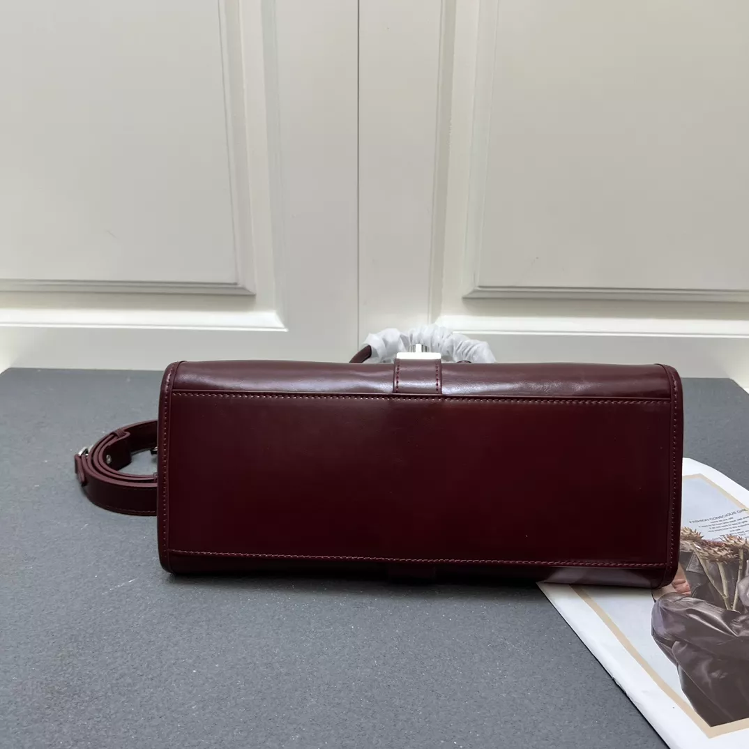 Prada AAA Quality Shoulder Bags For Women Lightweight 5263