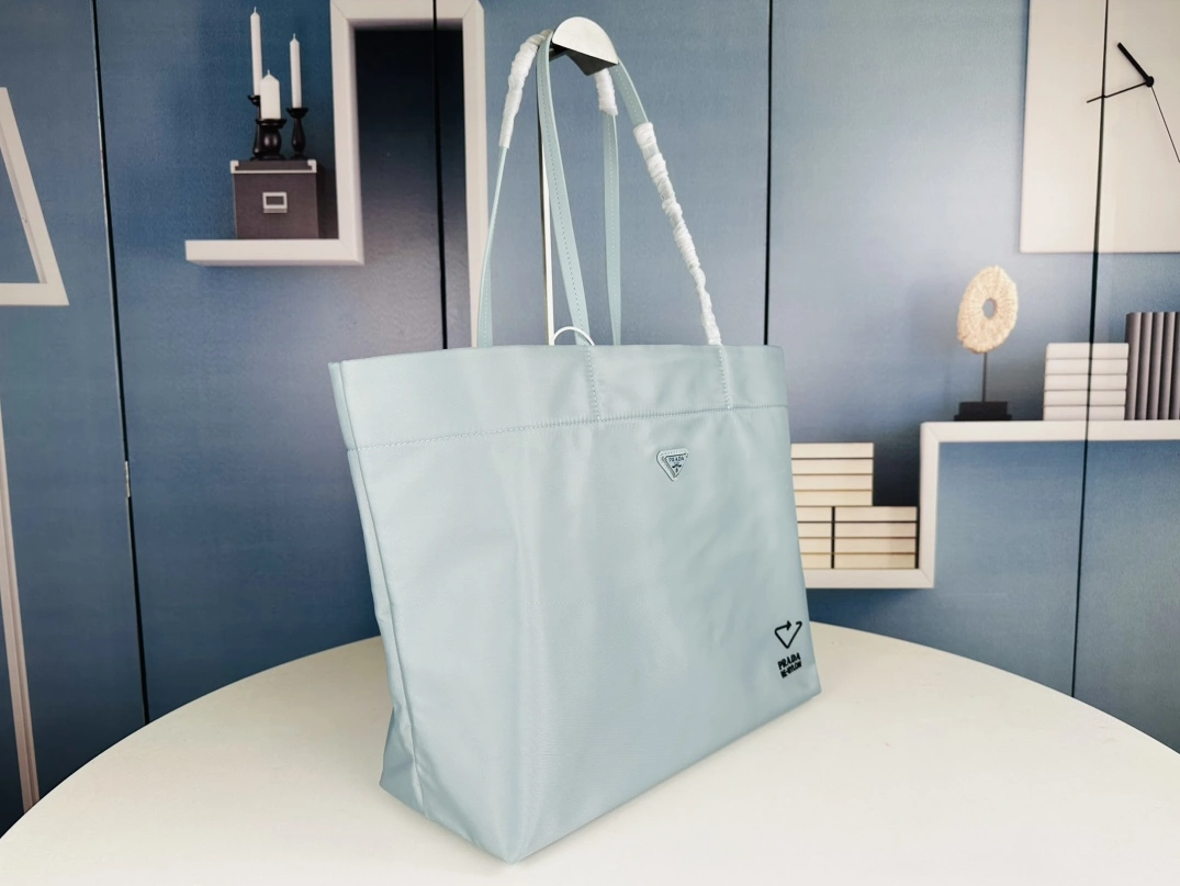 Prada AAA Quality Shoulder Bags For Women Minimalist 7692