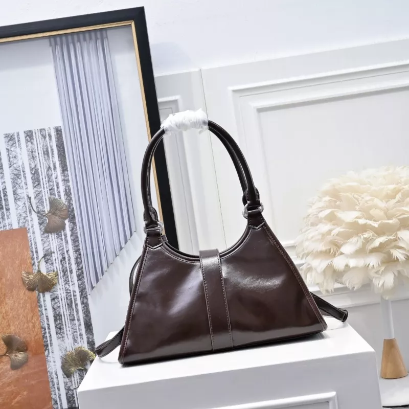 Prada AAA Quality Shoulder Bags For Women Modern 7901