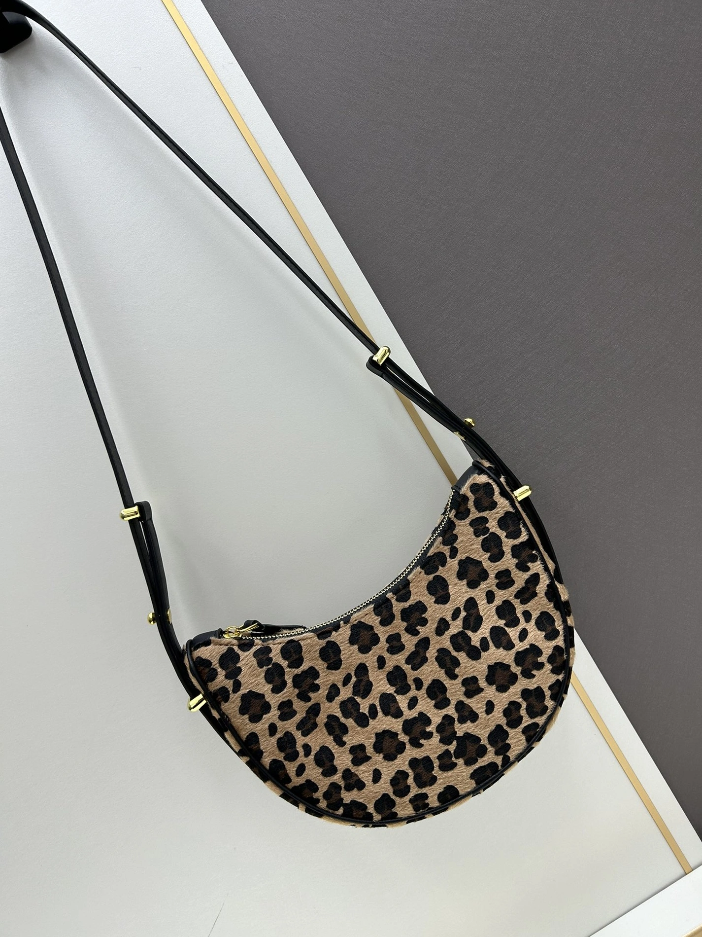 Prada AAA Quality Shoulder Bags For Women Practical 2767