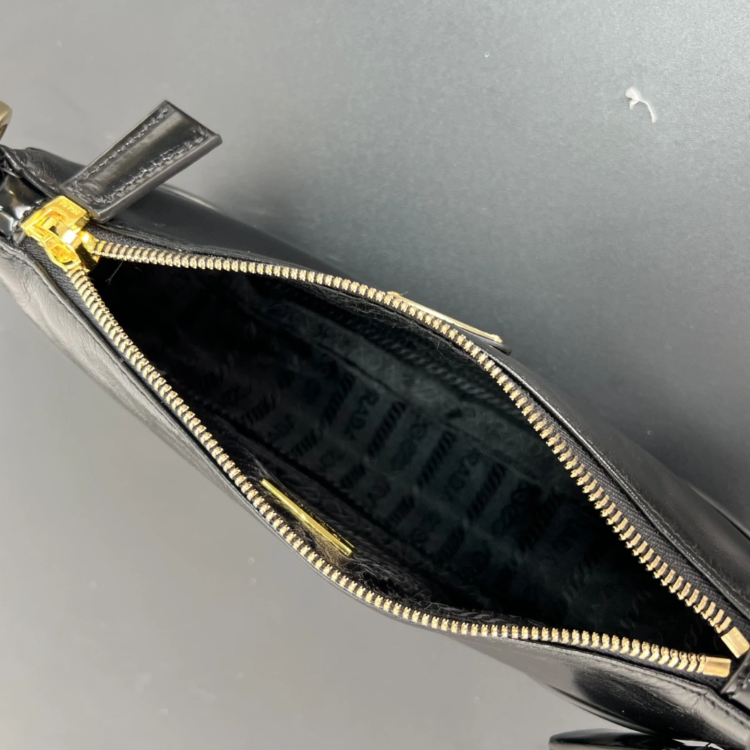 Prada AAA Quality Shoulder Bags For Women Resilient 5008