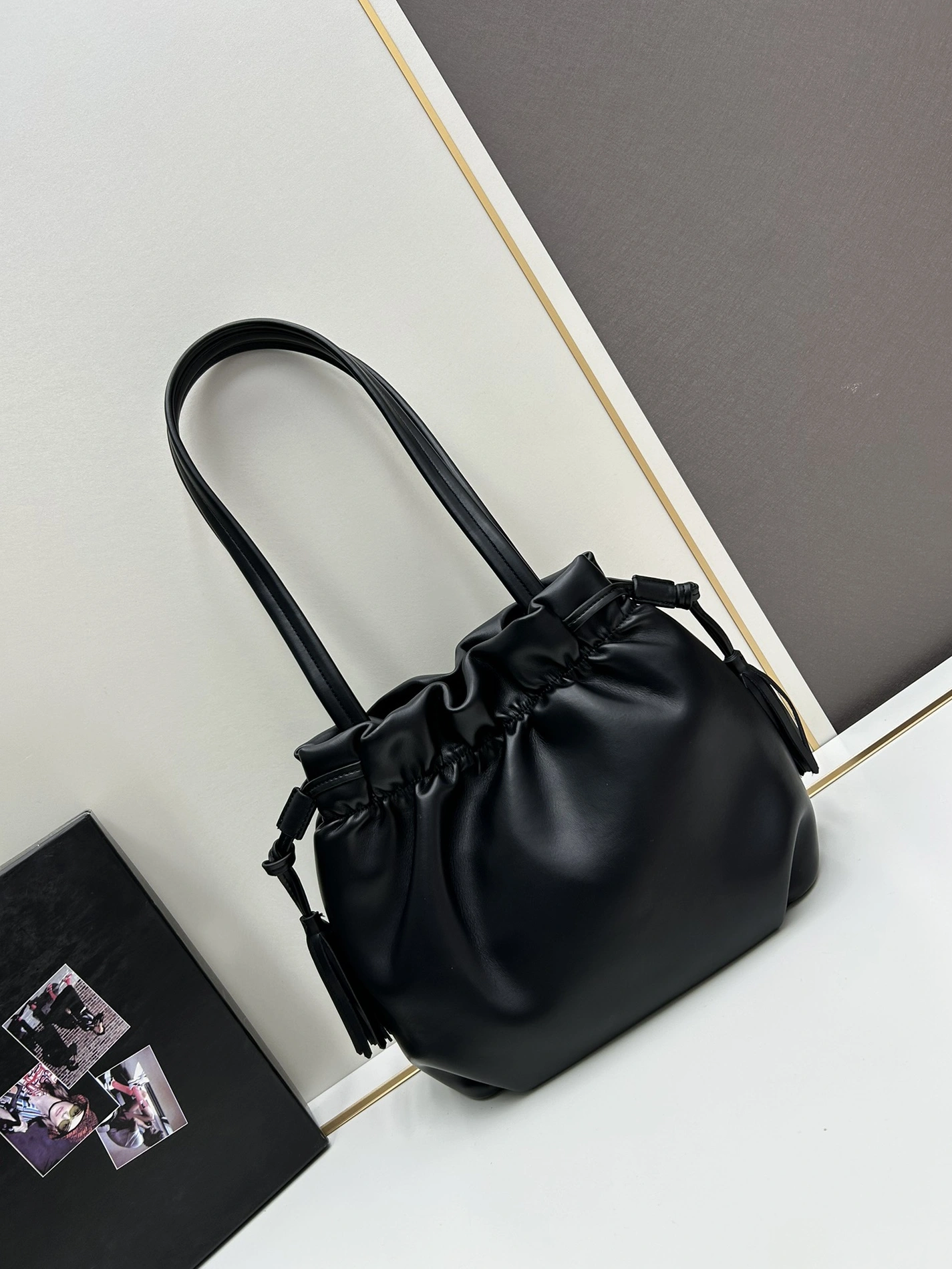 Prada AAA Quality Shoulder Bags For Women Sleek 9737