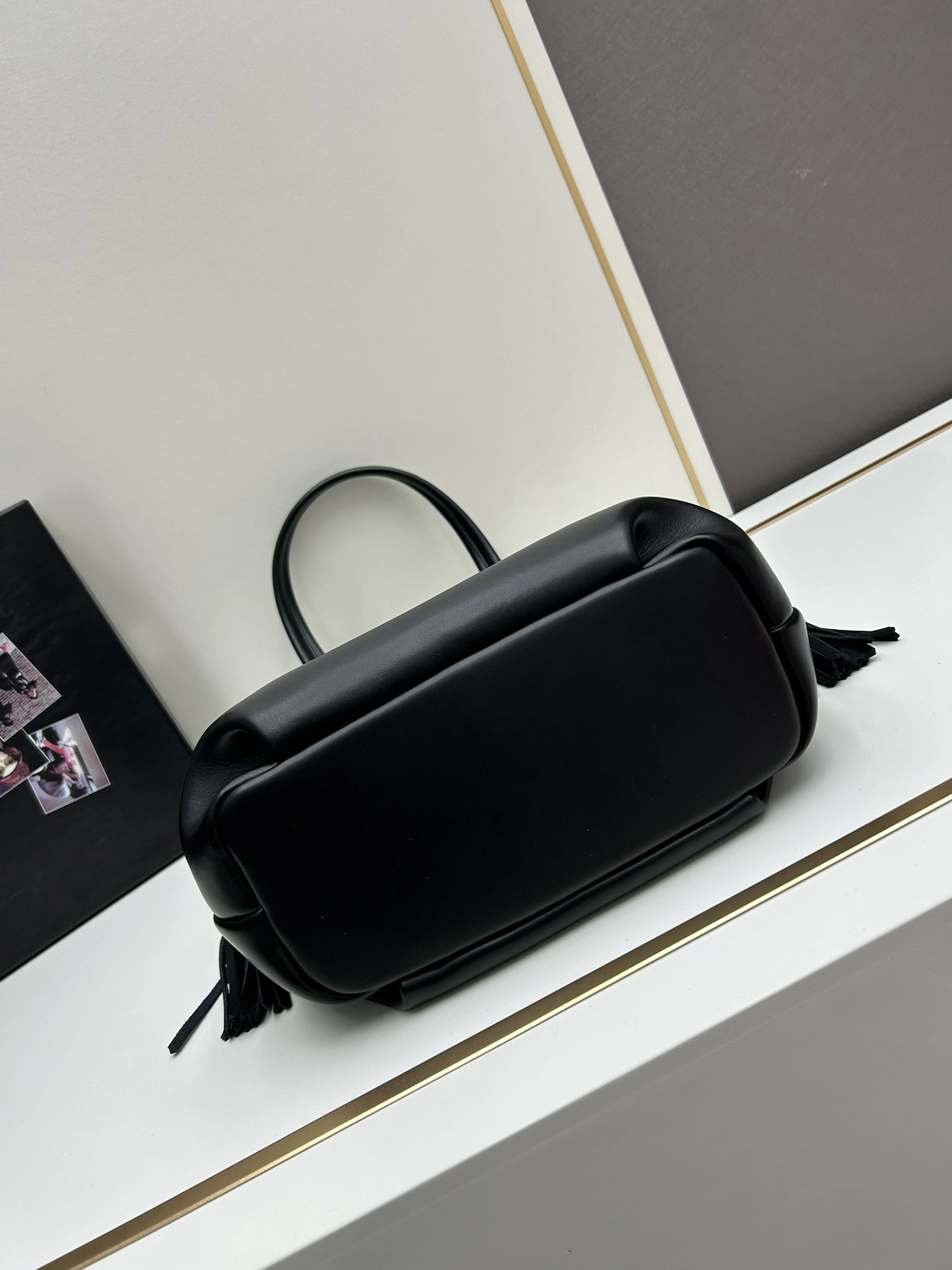 Prada AAA Quality Shoulder Bags For Women Sleek 9737