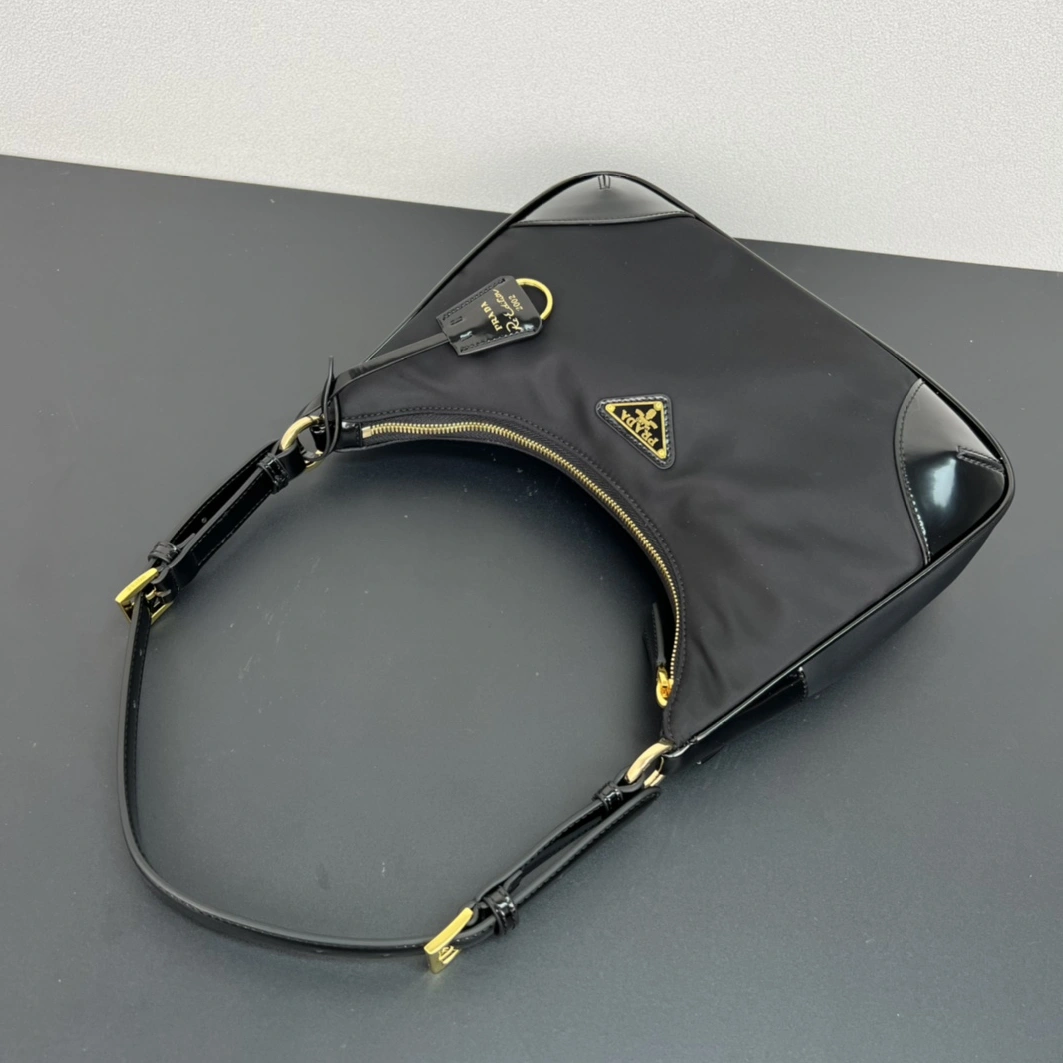 Prada AAA Quality Shoulder Bags For Women Soft 2440
