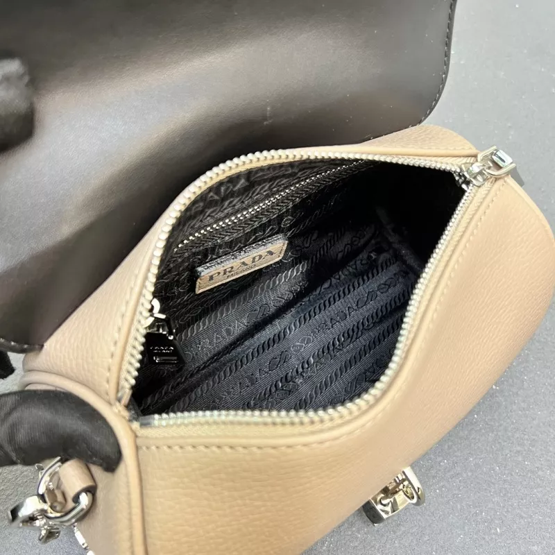 Prada AAA Quality Shoulder Bags For Women Timeless 6553