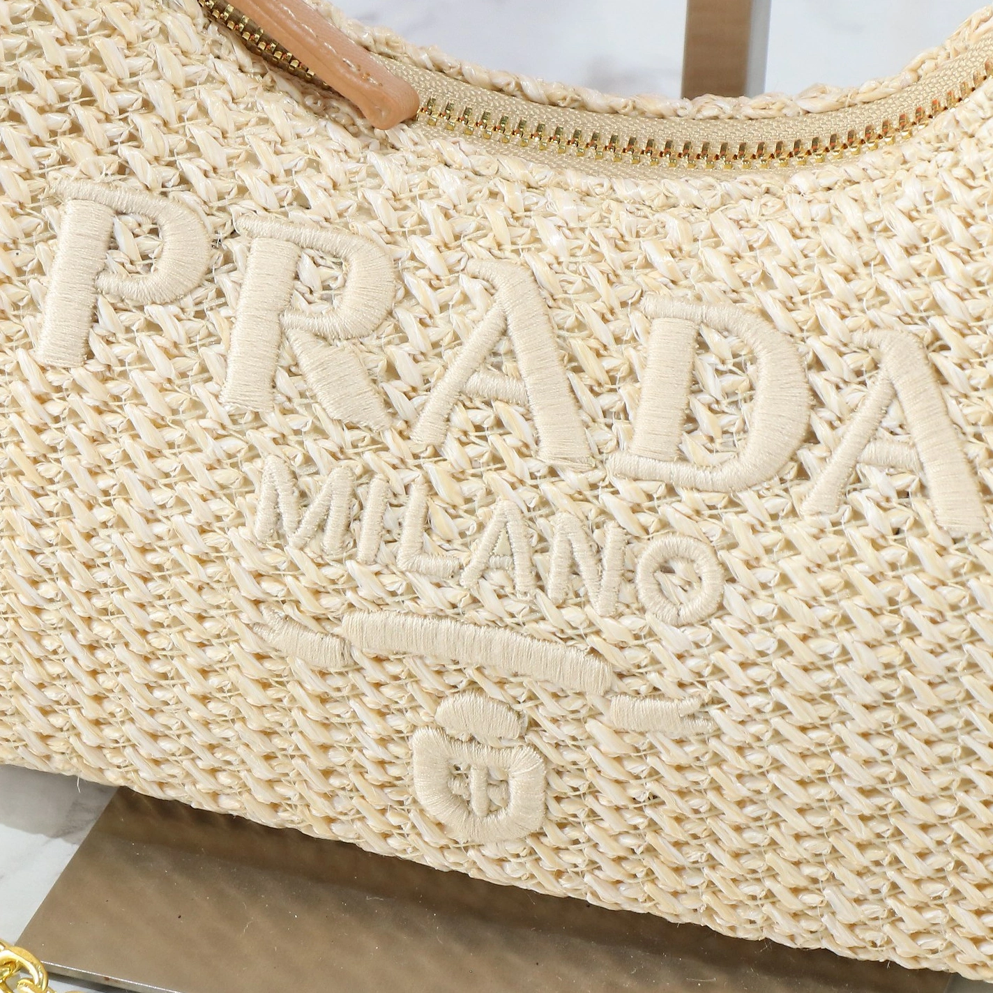 Prada AAA Quality Shoulder Bags For Women Trendsetting 3335