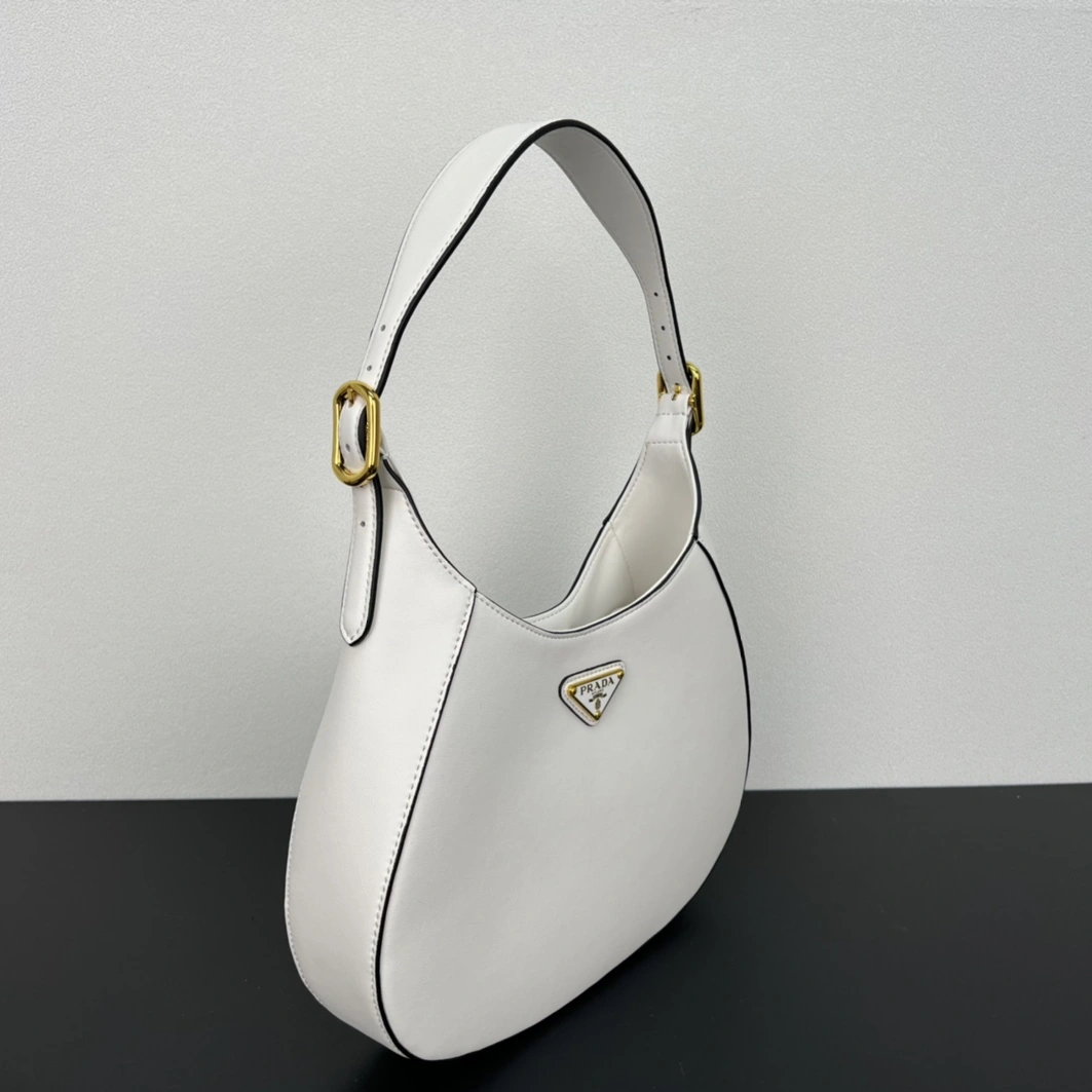 Prada AAA Quality Shoulder Bags For Women Unique 1872