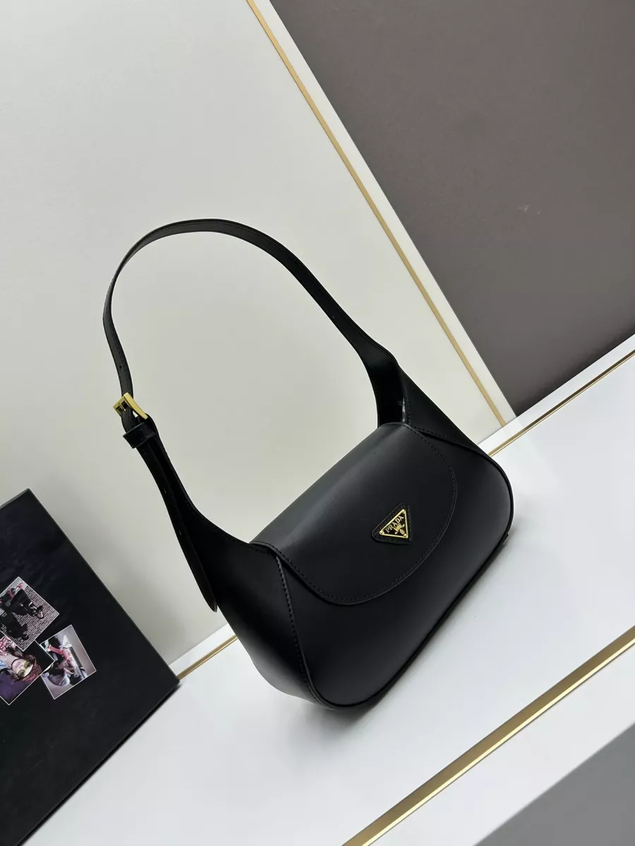 Prada AAA Quality Shoulder Bags For Women Unique 7056
