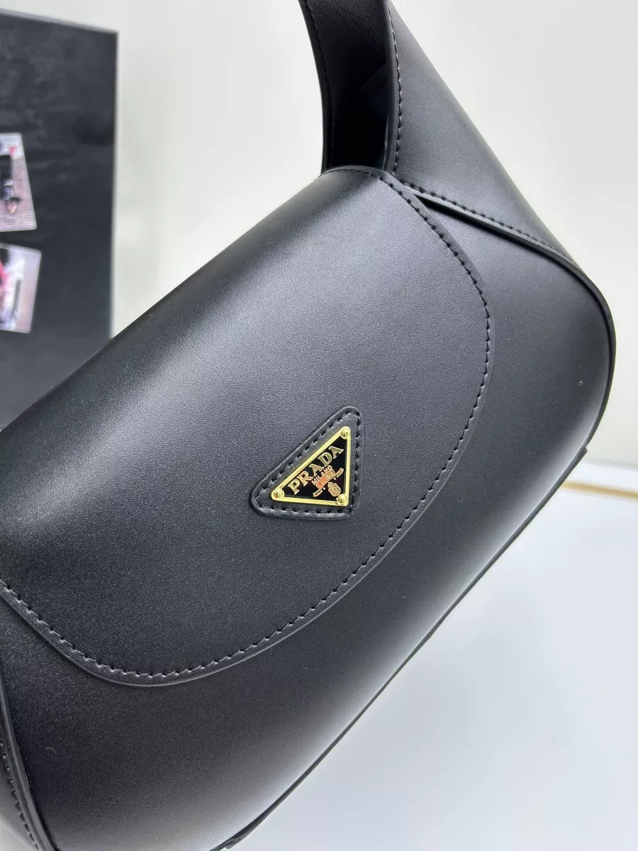 Prada AAA Quality Shoulder Bags For Women Unique 7056