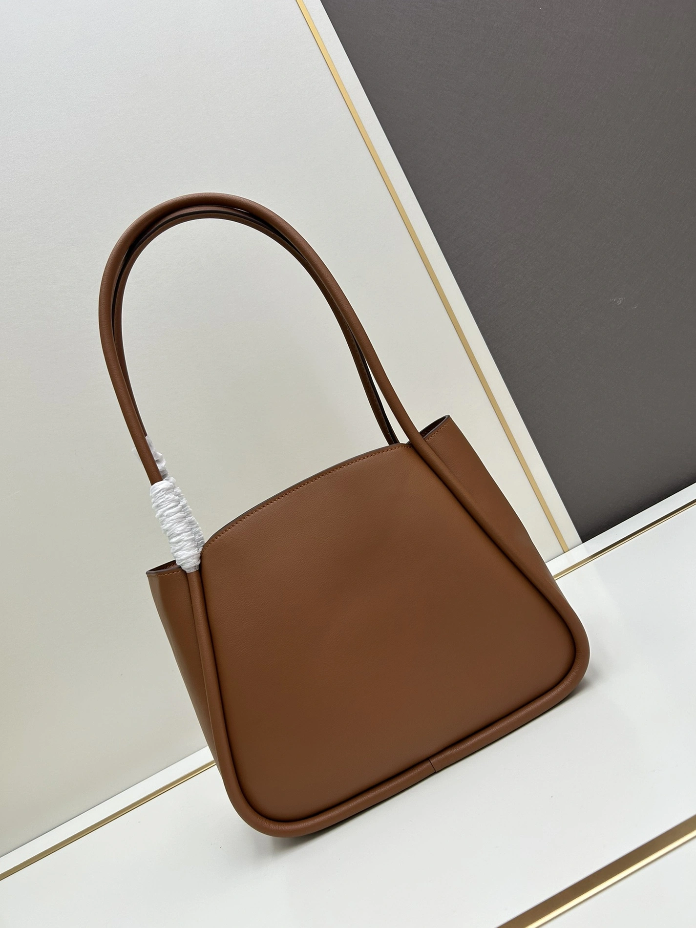 Prada AAA Quality Shoulder Bags For Women UrbanStyle 6401