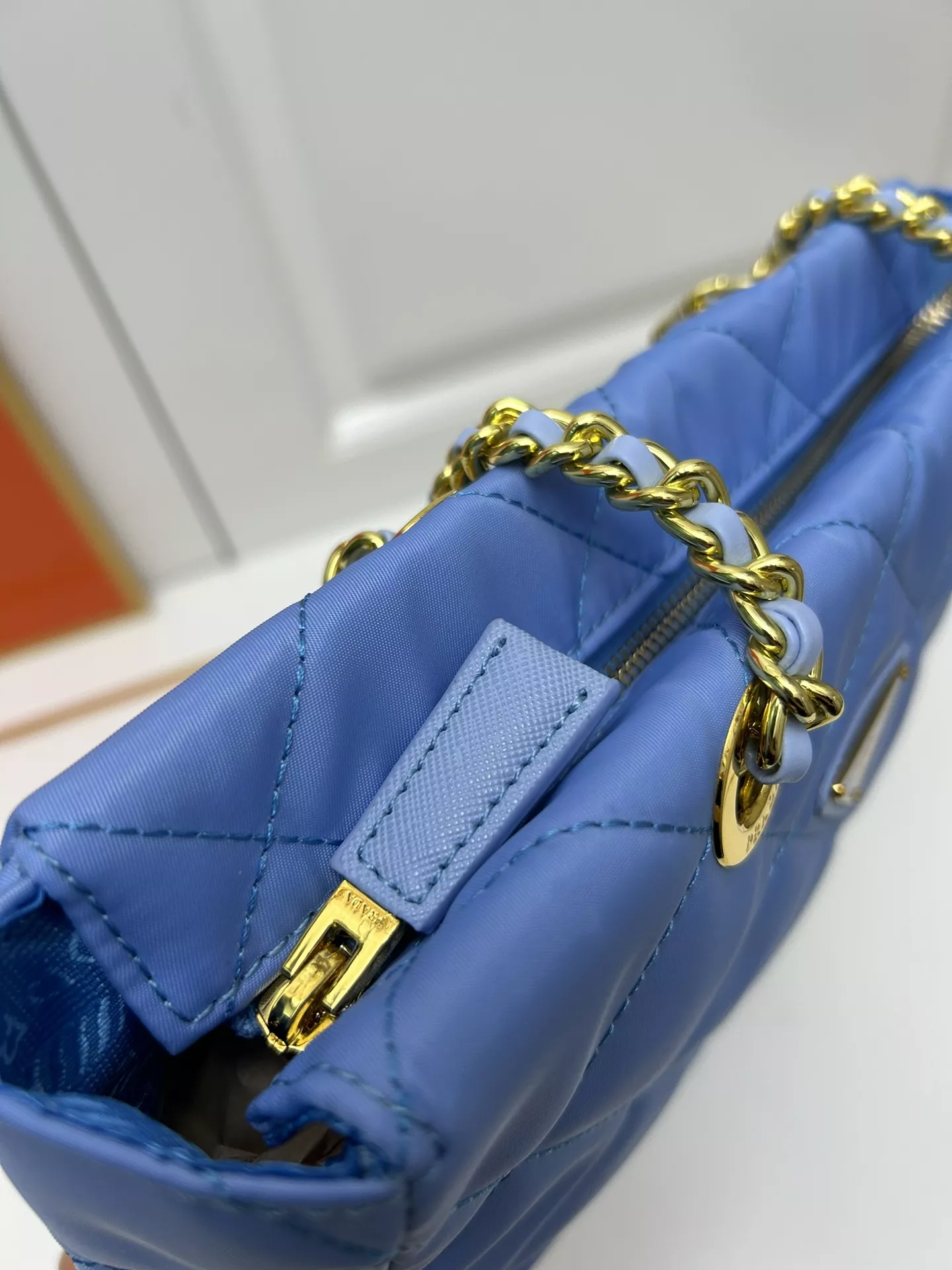 Prada AAA Quality Shoulder Bags For Women UrbanStyle 9467