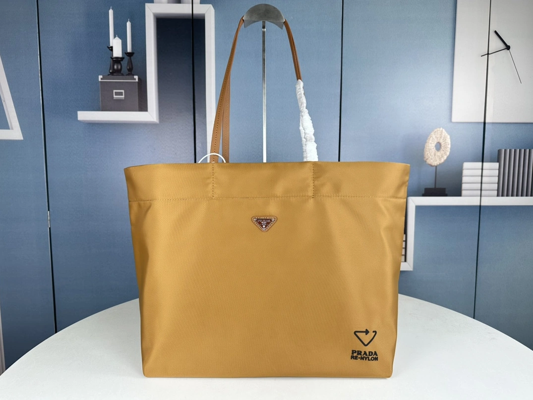 Prada AAA Quality Shoulder Bags For Women UrbanStyle 9662