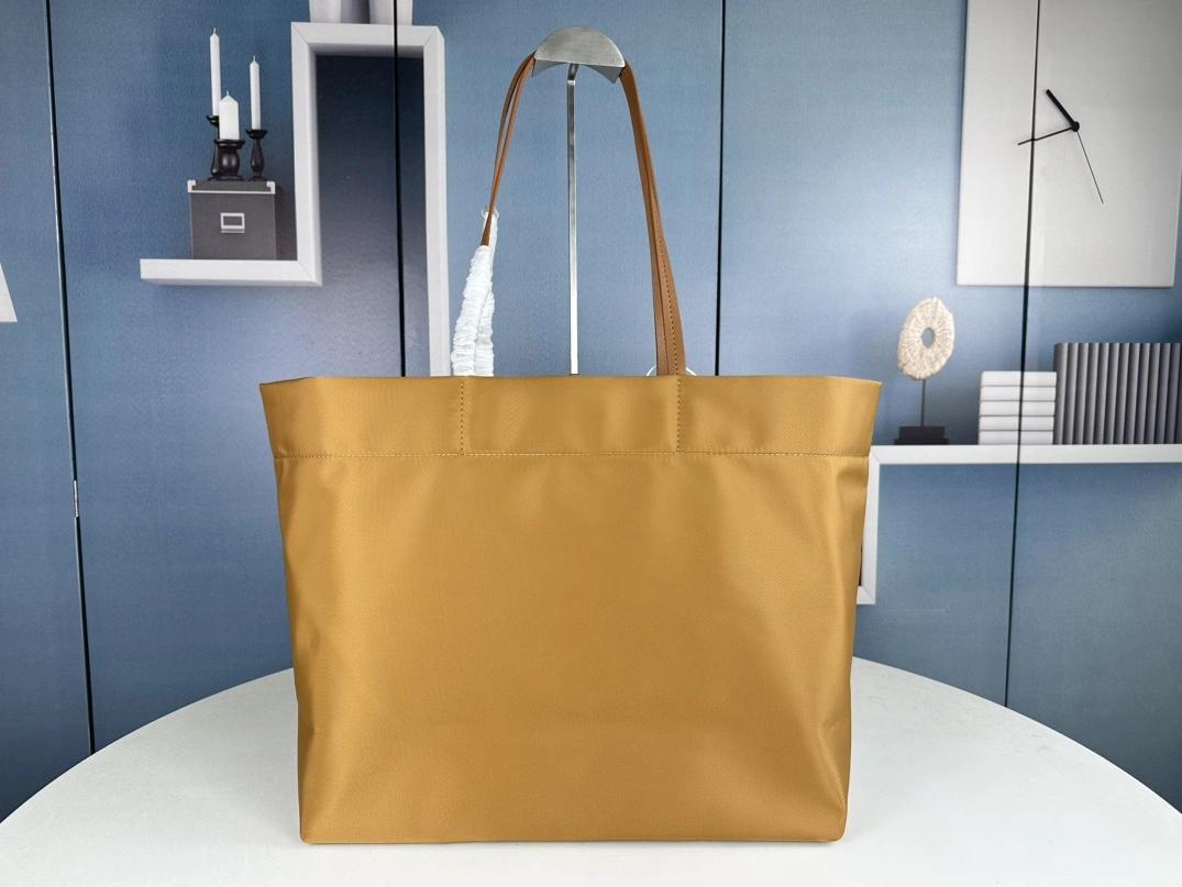 Prada AAA Quality Shoulder Bags For Women UrbanStyle 9662