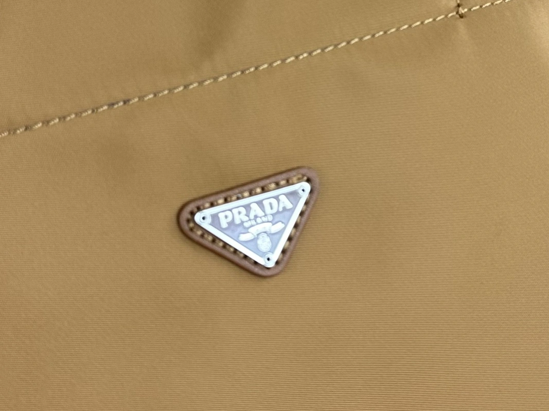 Prada AAA Quality Shoulder Bags For Women UrbanStyle 9662