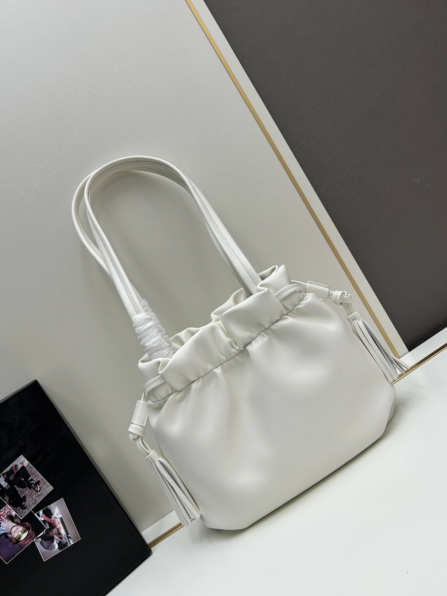 Prada AAA Quality Shoulder Bags For Women Versatile 6816