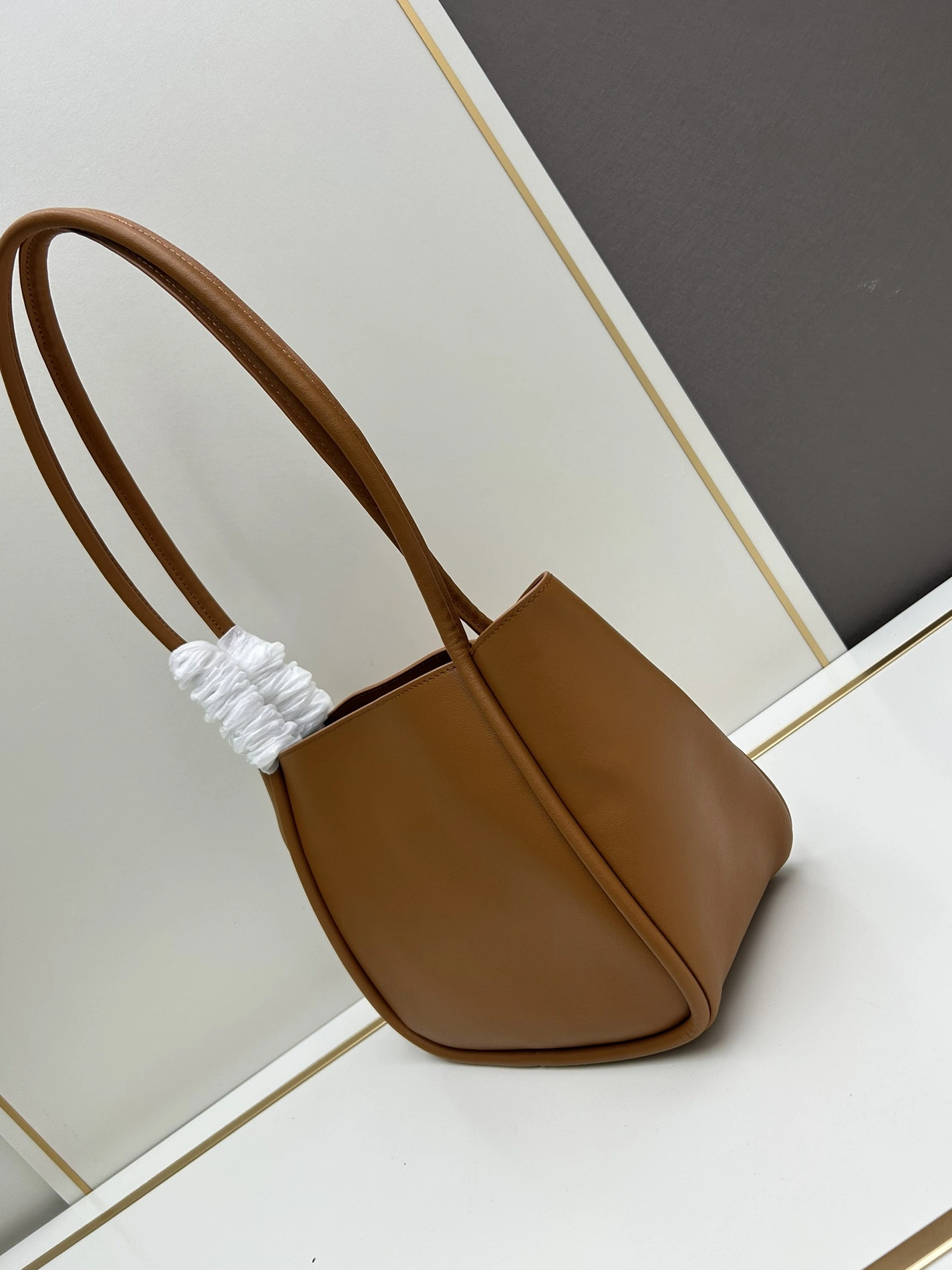 Prada AAA Quality Shoulder Bags For Women Vibrant 1230