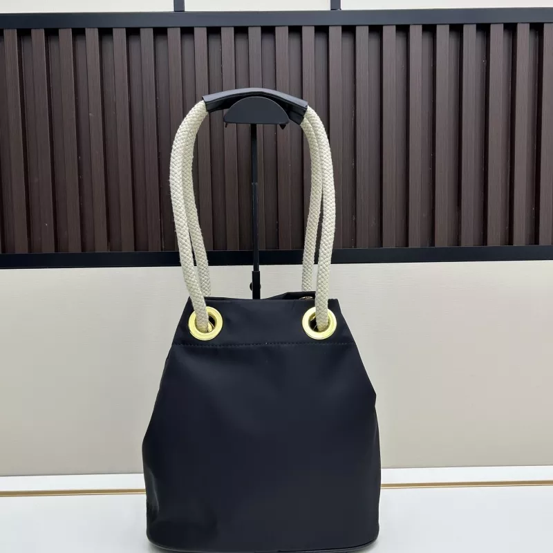 Prada AAA Quality Shoulder Bags For Women WellDesigned 4473