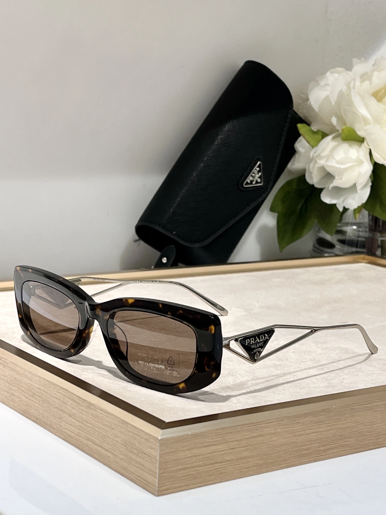 Prada AAA Quality Sunglasses BestValue 8079