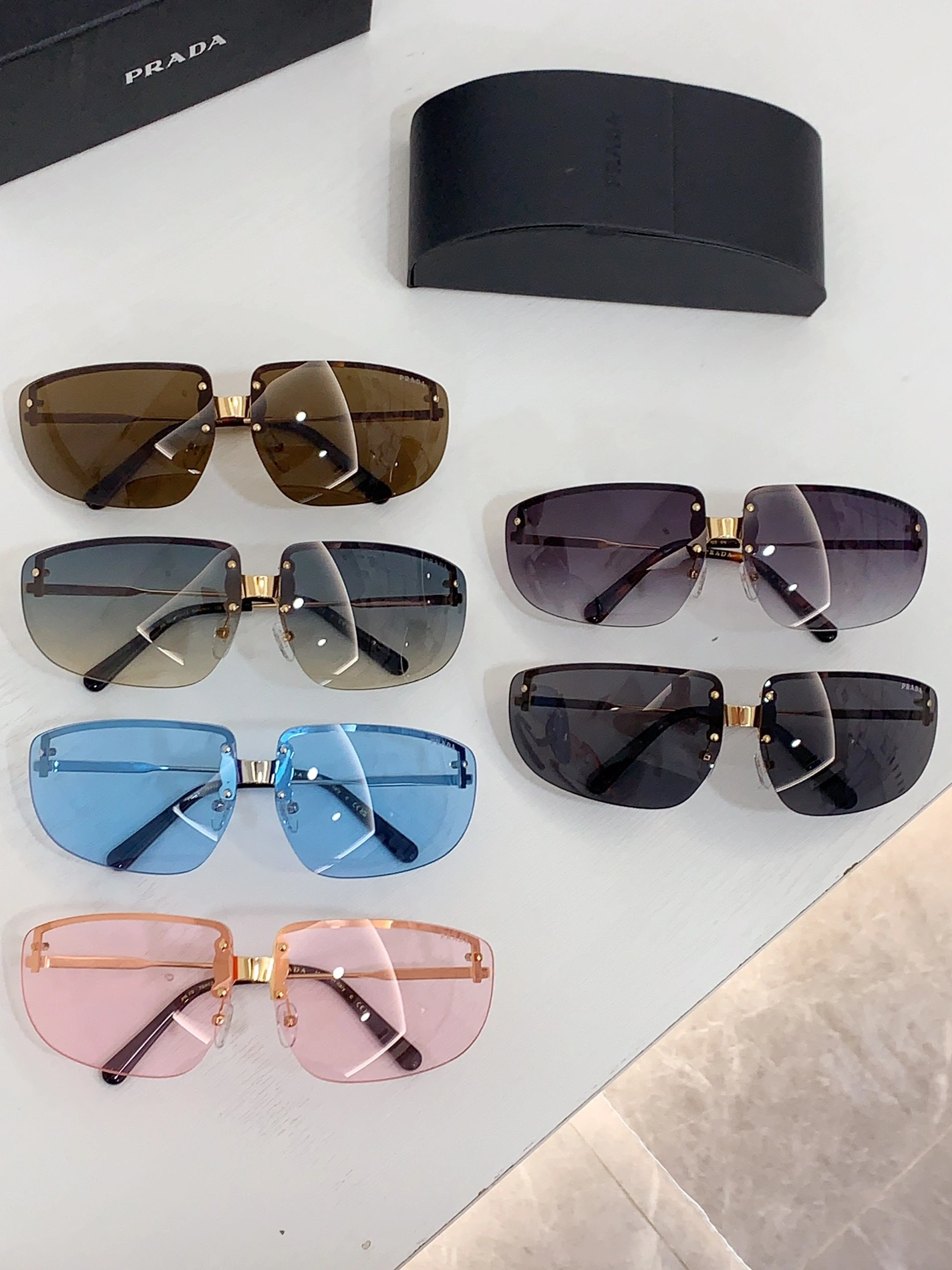 Prada AAA Quality Sunglasses DailyWear 2107