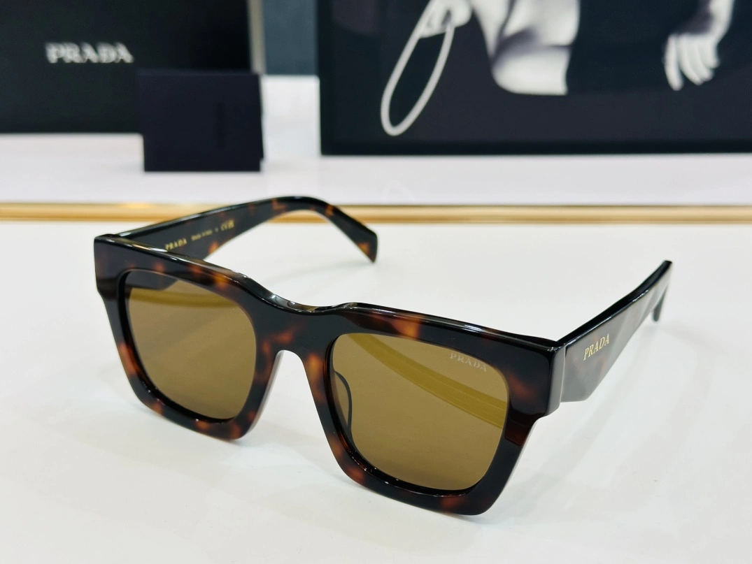 Prada AAA Quality Sunglasses Durable 9481