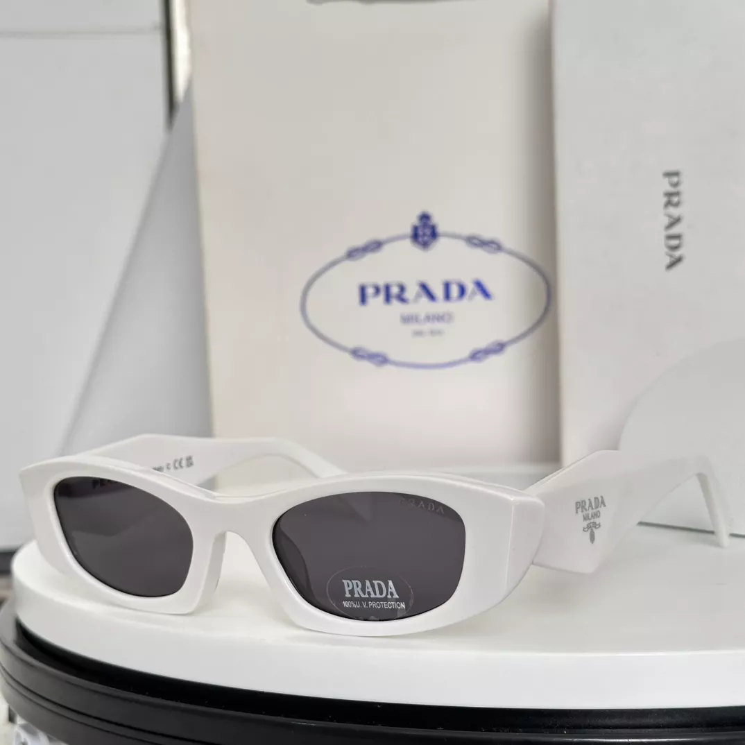 Prada AAA Quality Sunglasses Fashionable 1250
