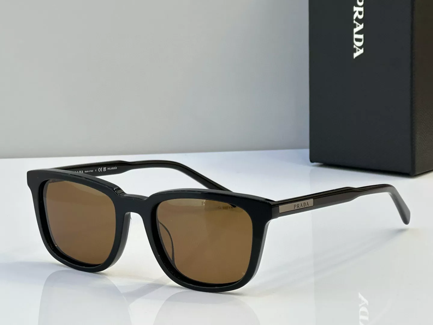Prada AAA Quality Sunglasses UrbanStyle 8995