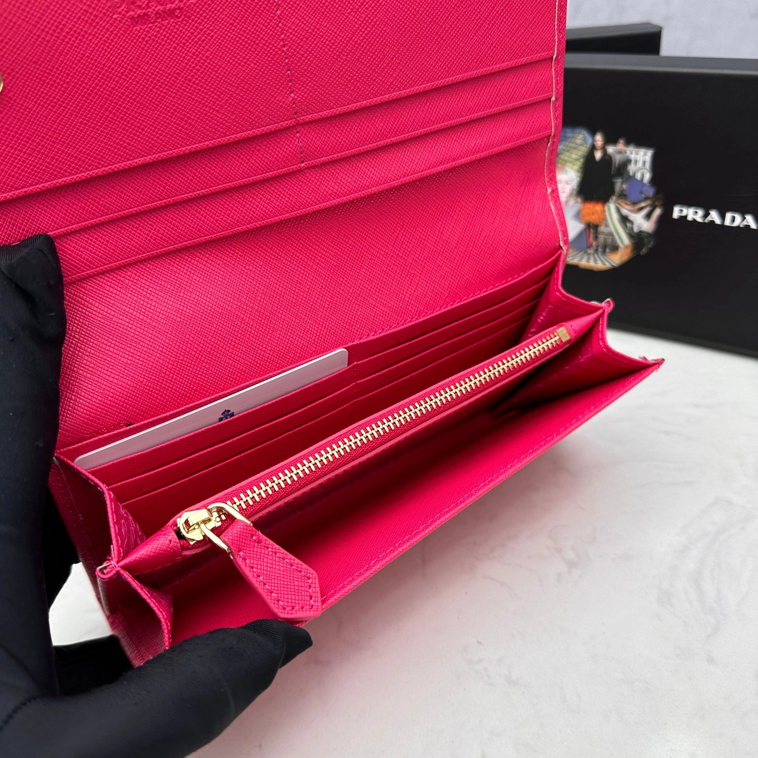 Prada AAA Quality Wallets For Women Vibrant 3693