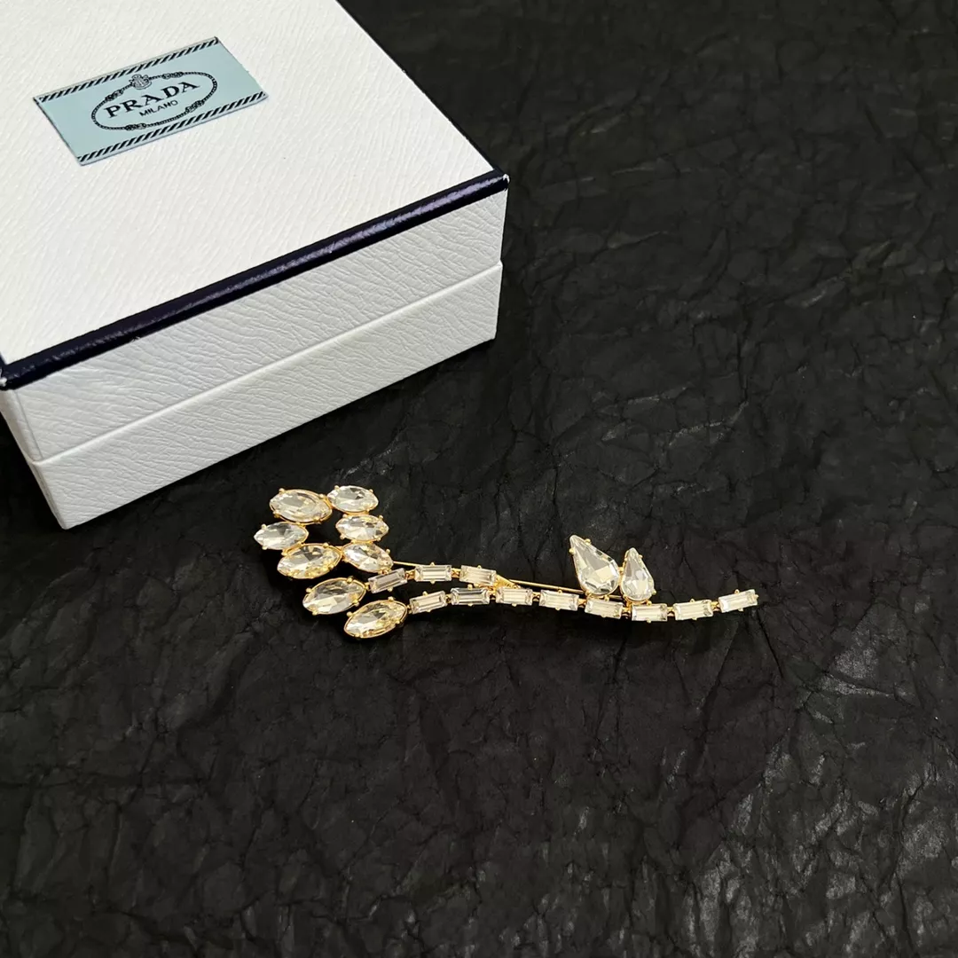 Prada Brooches For Women Bold 141