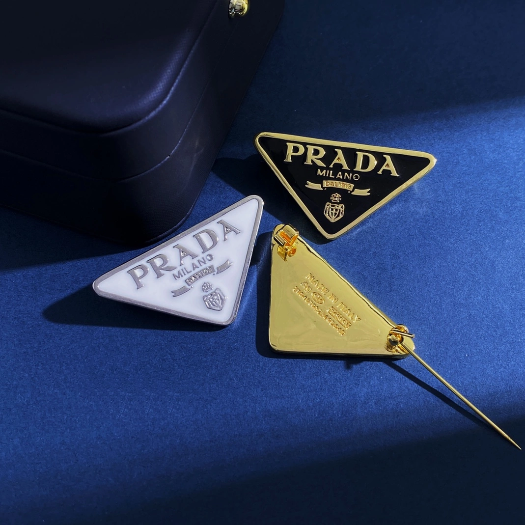 Prada Brooches For Women EyeCatching 9443