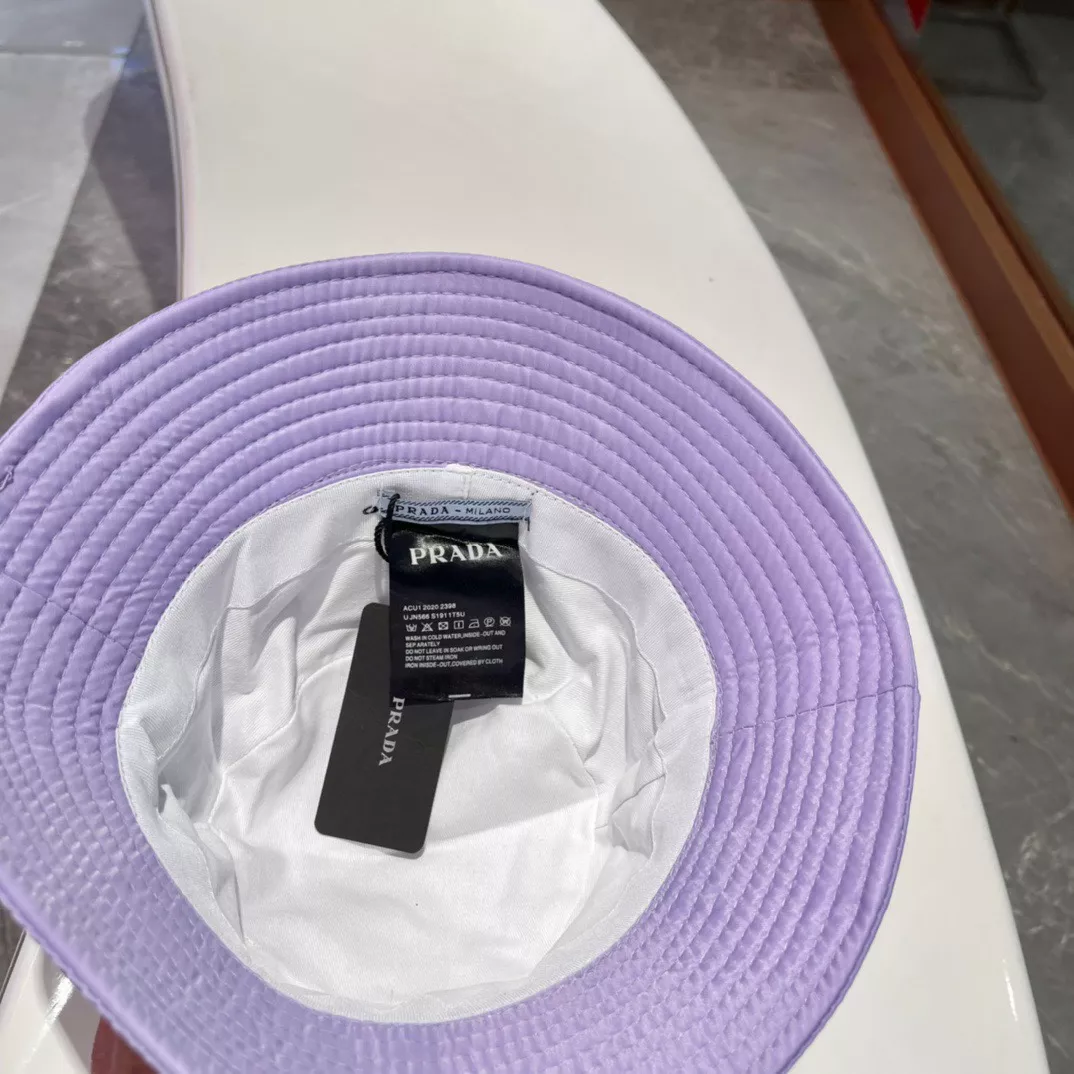 Prada Caps AllSeason 6783