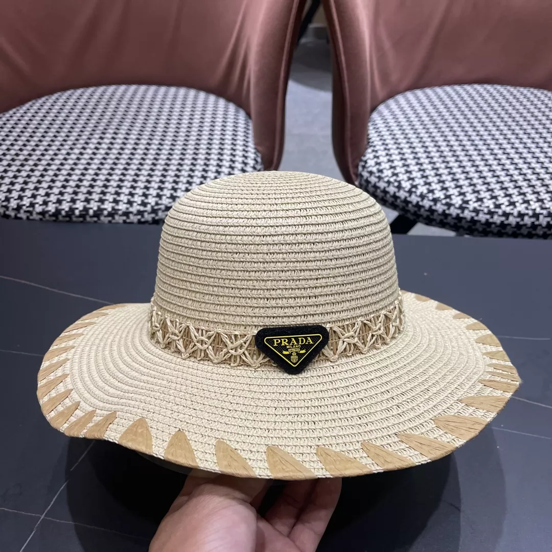 Prada Caps Bold 9801