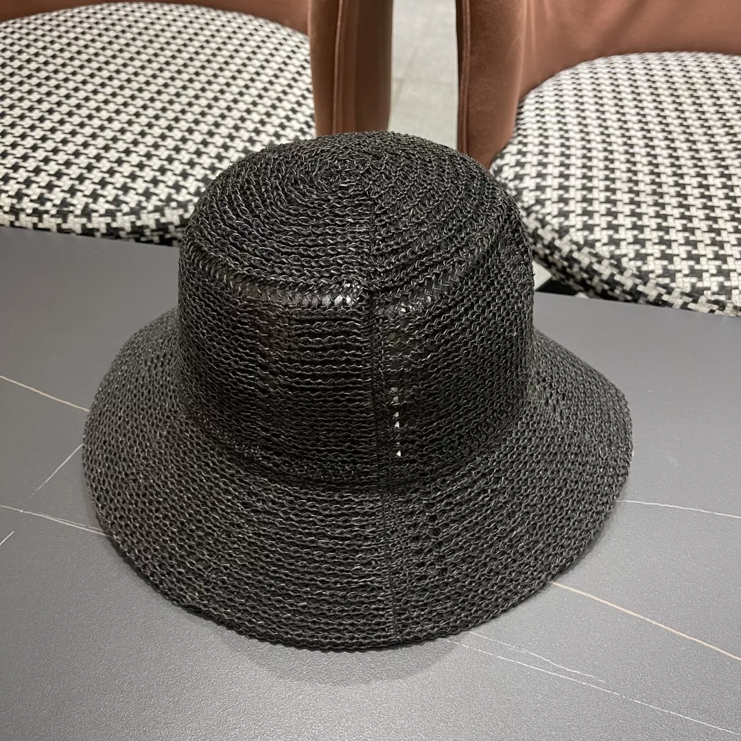Prada Caps Durable 5624