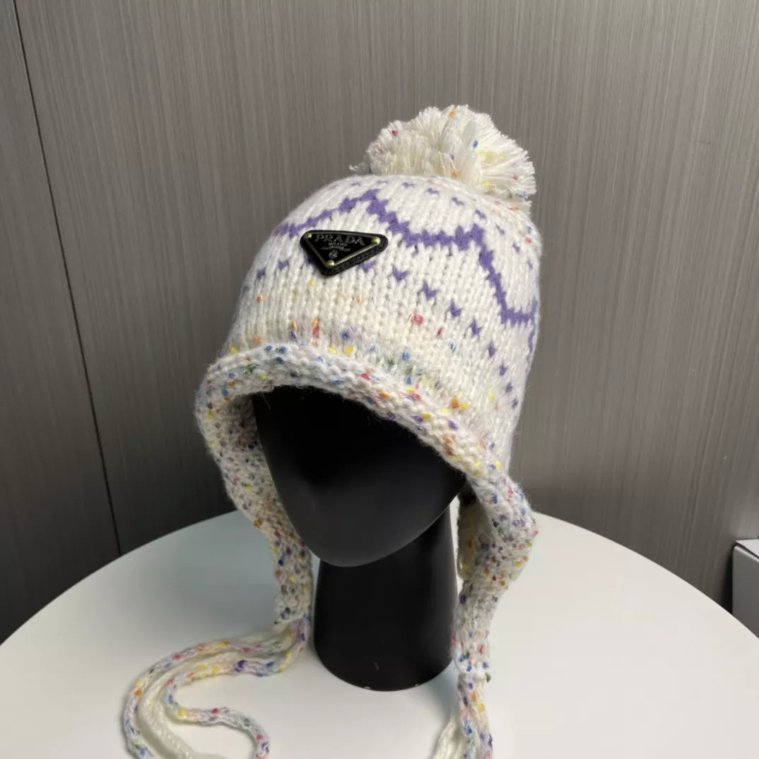 Prada Caps Durable 766