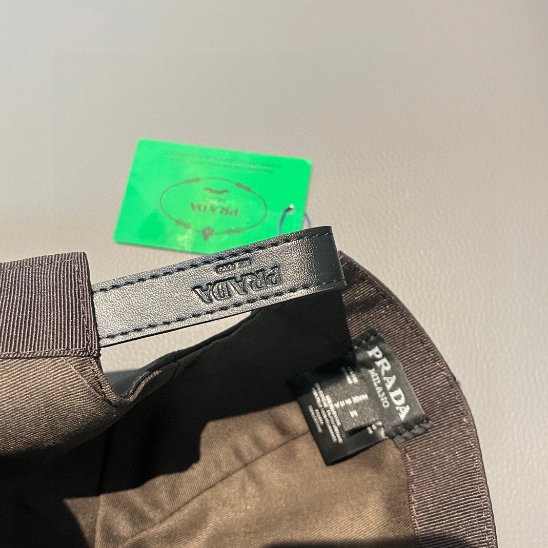 Prada Caps Flexible 1296