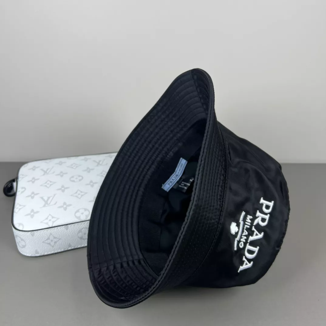 Prada Caps HighQuality 4205