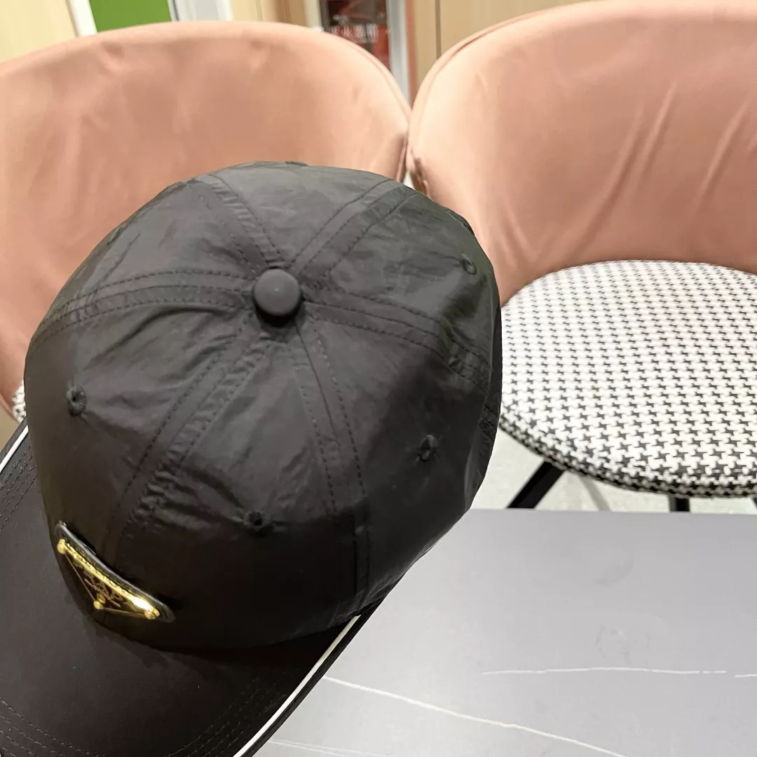 Prada Caps HighQuality 6387